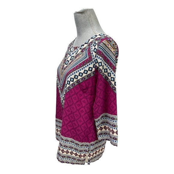 PINK OWL Geometric Tribal Blouse
Multicolor 3/4 Sleeve Scoop Neck Top size M - Picture 4 of 12